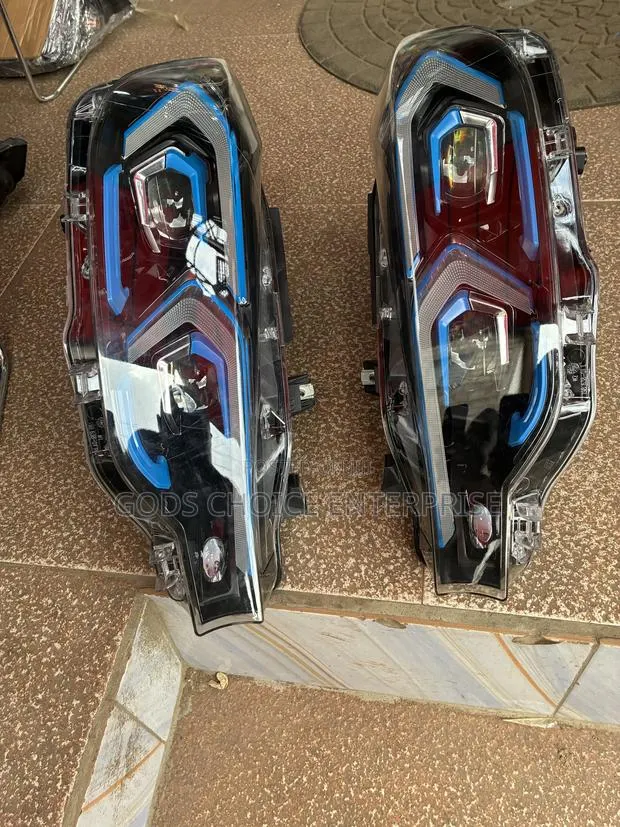 Headlight BMW F30 Series 2013-2018 · Photo 1