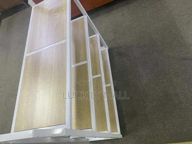 Shelf Ha -19-4 · Photo 1