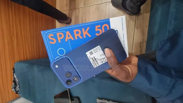 New Tecno Spark 50 128 GB Blue · Photo 1