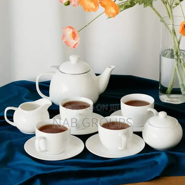 Ceramic Tea Set · Photo 1
