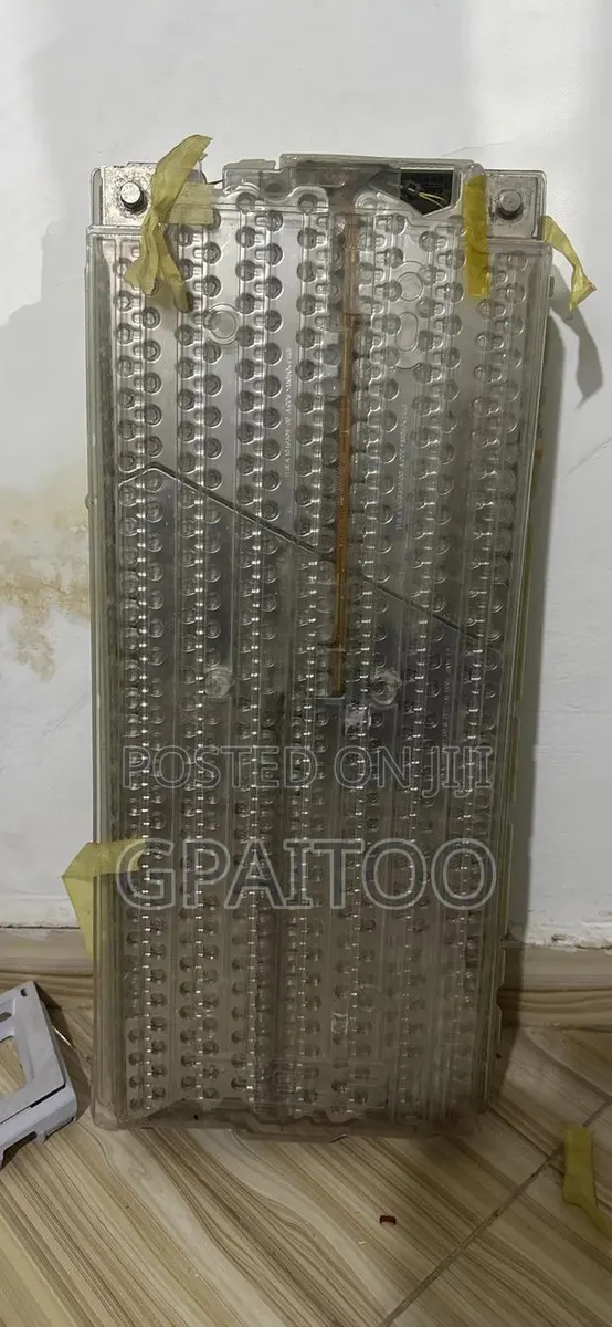 Genuine Tesla Model S 5.3kWh 24V Lithium Battery Module (-00-A) · Photo 1