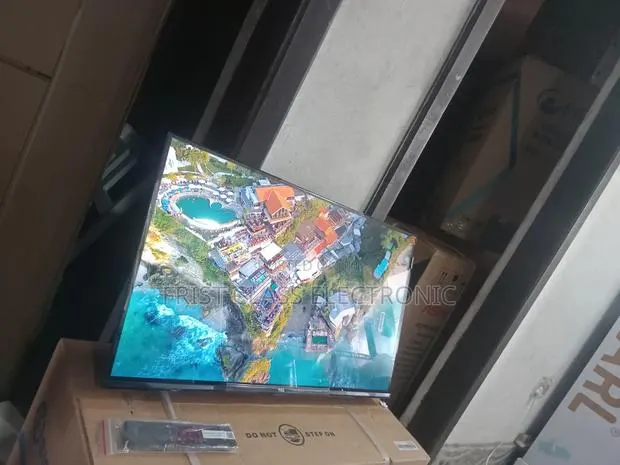 TCL Smart Tv Intelligence That Knows What You Love · Photo 2