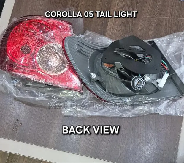 Corolla 05 Taillight · Photo 1
