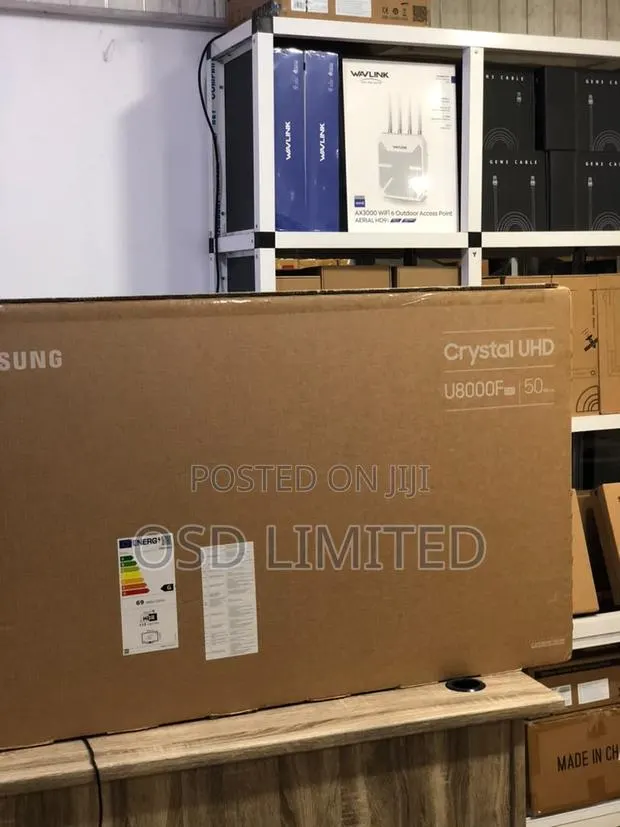 Cinema at Home: Samsung 50" U8000f Crystal Processor · Photo 1