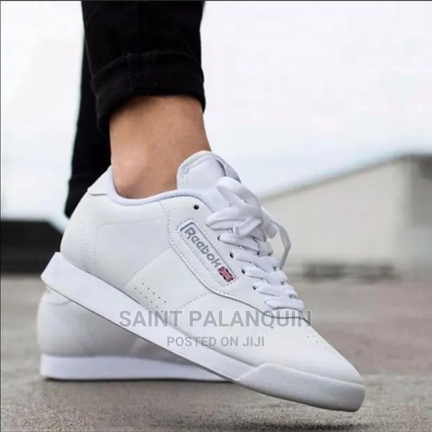 Reebok Pri All White · Photo 1
