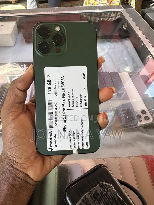Apple iPhone 13 Pro Max 128 GB Black · Photo 1