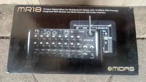 Midas Mr18 Digital Mixer Board · Photo 1