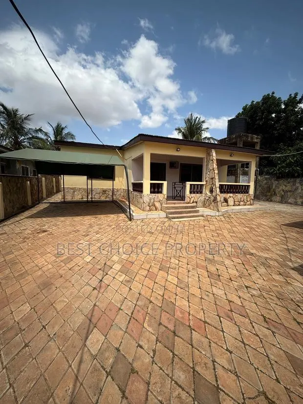 3bdrm Apartment in Frahfraha, Adenta for rent · Photo 1
