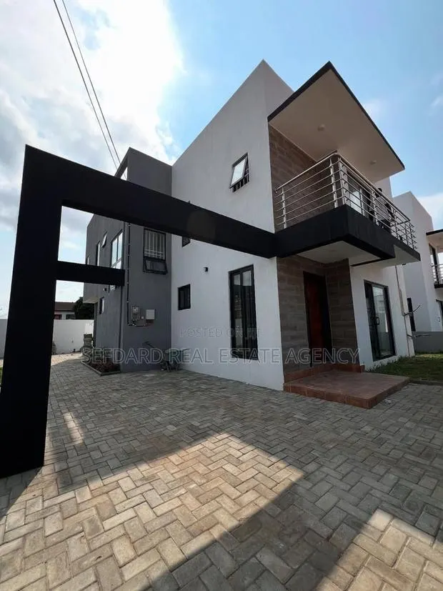 4bdrm House in East Legon for sale · Photo 1