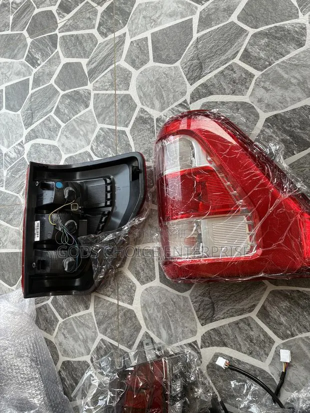 Taillights Ford F150 2021-2022-2023- With Bulb · Photo 1