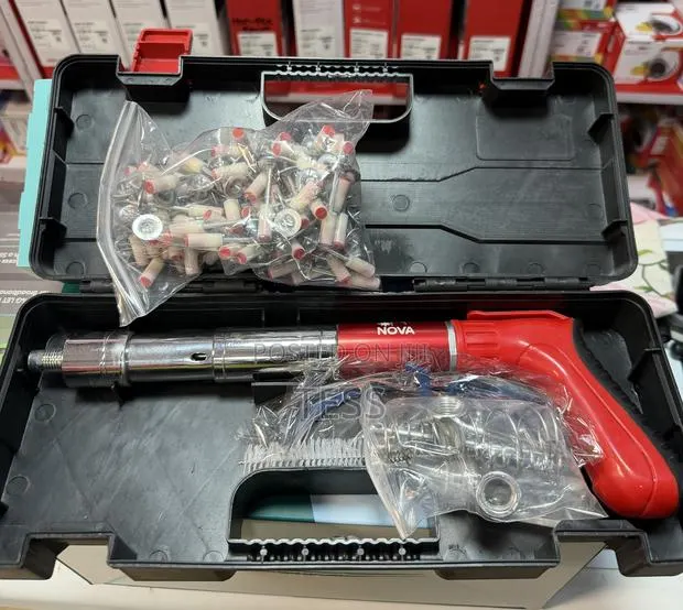 Nova Star Pneumatic Nail Gun With 100pcs Nails · Photo 1