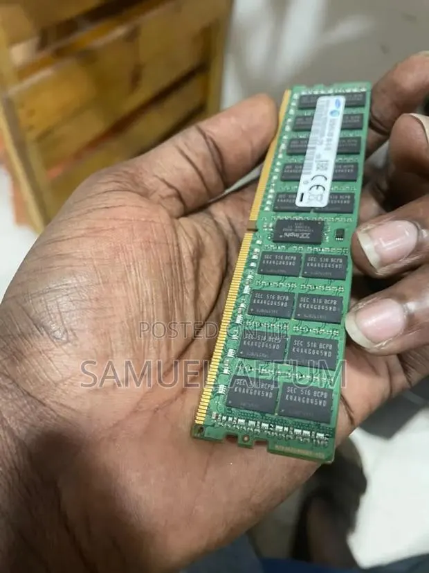 Server Ram 16gb Ddr4 · Photo 1