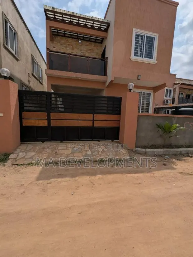 Furnished 3bdrm House in Madev Realty, Achimota for rent · Photo 1