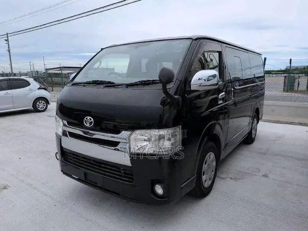 Toyota HiAce 2014 Black · Photo 3