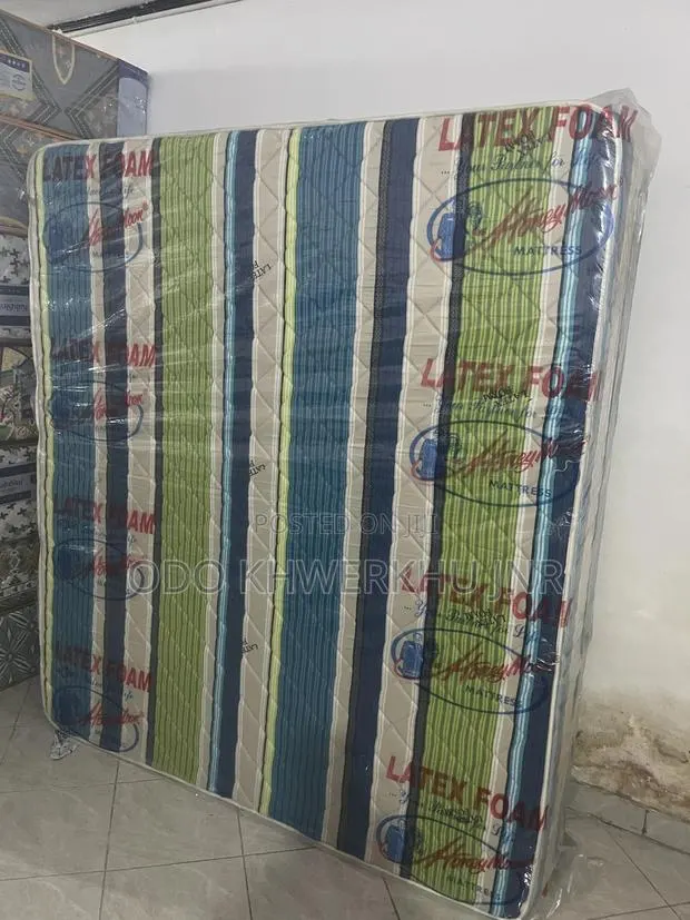 20inches King’S Size Mattress · Photo 1