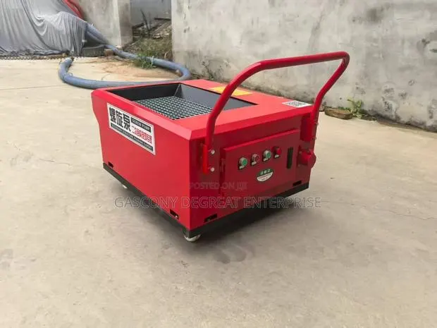 Mini Concrete Pump · Photo 1
