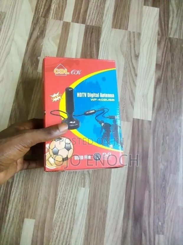 HDTV Digital Antenna · Photo 1