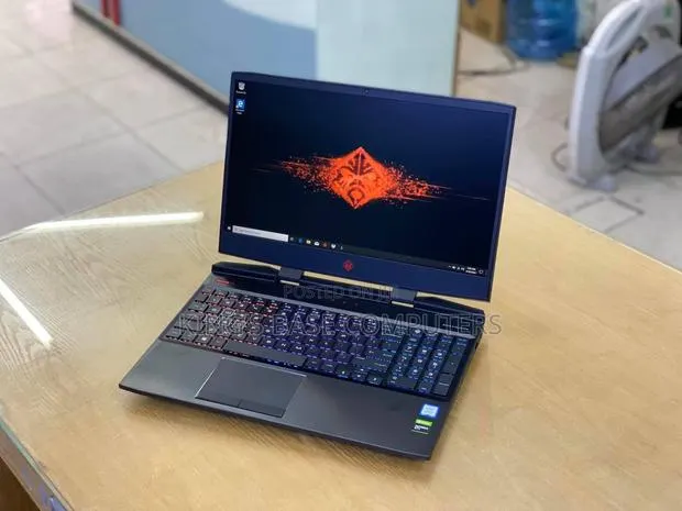 Laptop HP Omen 15 16GB Intel Core i7 SSD 512GB · Photo 1
