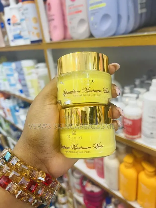 Bismid Glutathione Maximum White Face Cream · Photo 1