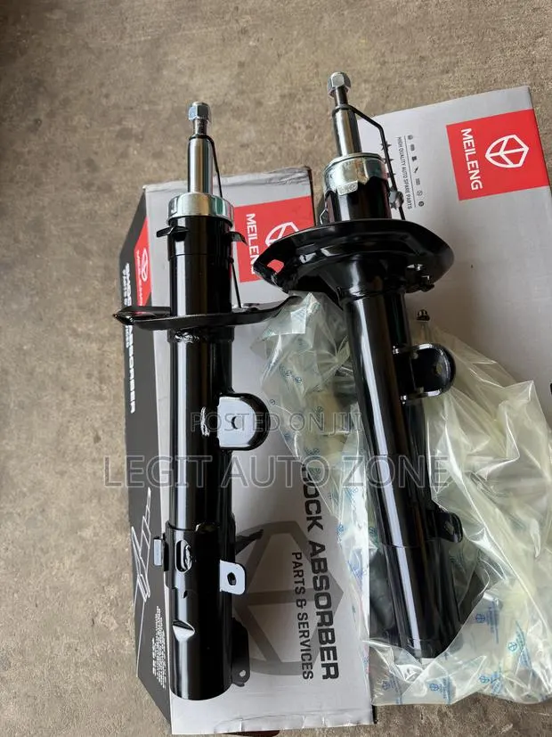 Honda CRV 2019,2020,2021,2022,2018,2017,Front Shocks · Photo 1