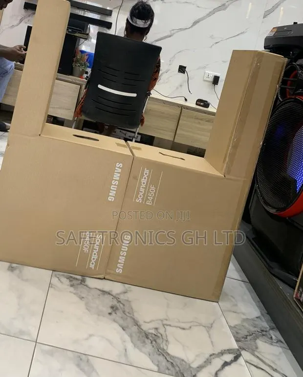 Exclusive New Samsung Hw-B450f (2025 Model) 2.1-Channel Soundbar · Photo 1