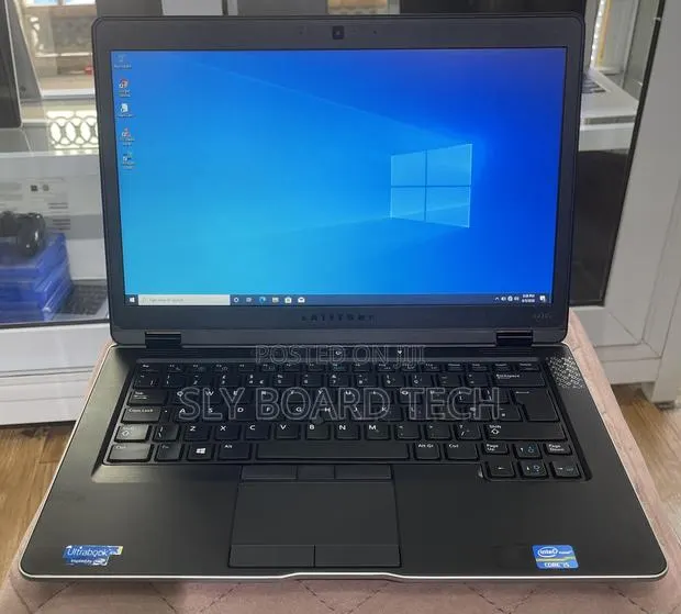 Laptop Dell Latitude 6430u 8GB Intel Core i5 SSD 128GB · Photo 1
