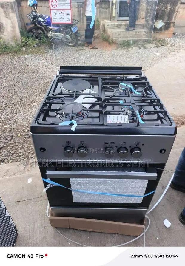 Sigma 60*60 3Gas+1Electric Oven + Grill + Auto Ignition · Photo 1