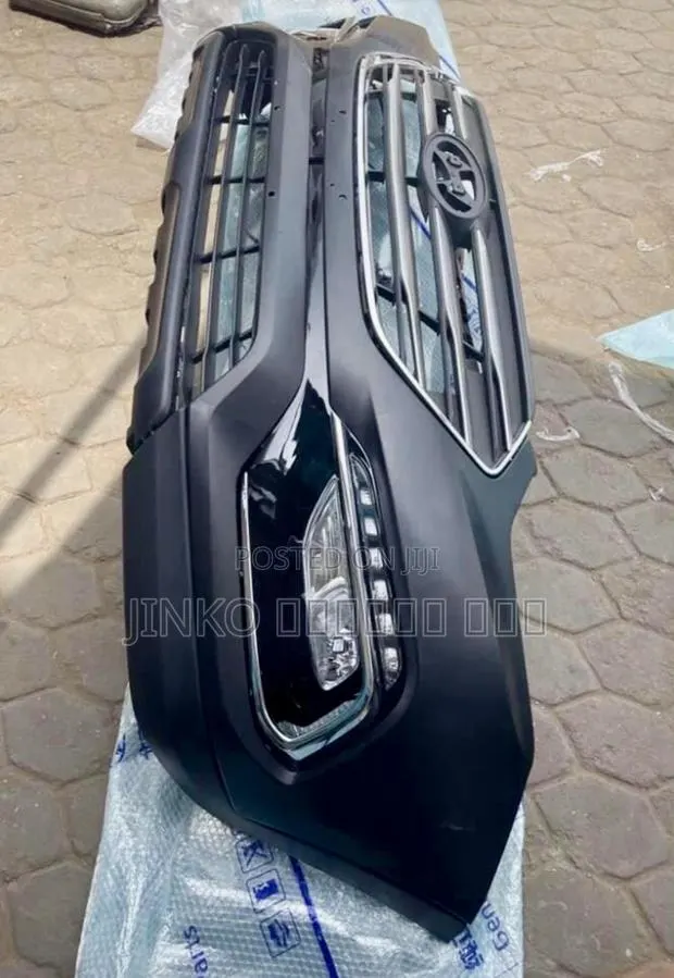 Hyundai Santafe 2016-2018 Front Bumper Complete · Photo 1