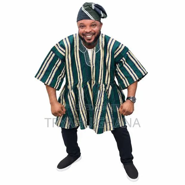 Limited-Edition Batakari Smock for Men | Tryahu · Photo 1