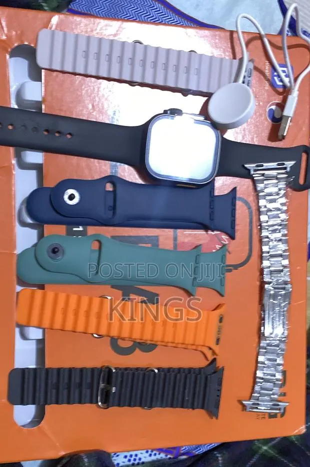 Ultra 3 Smart Watch · Photo 1