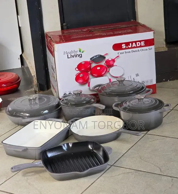 Cast Iron Cookware Set · Photo 1