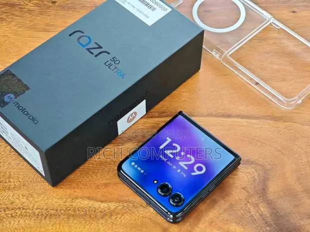 New Motorola Razr 60 Ultra 512 GB Black · Photo 1