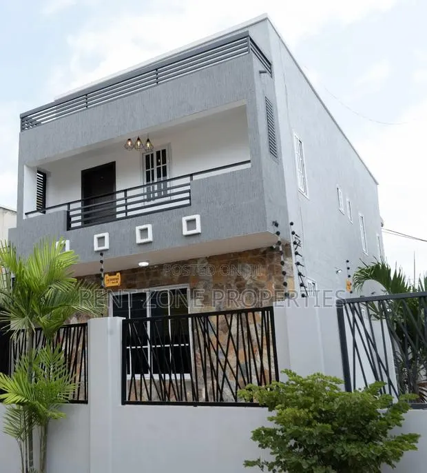 4bdrm Duplex in Pokuase for rent · Photo 1