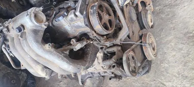 Camry 1997 - 2000 Engine · Photo 1