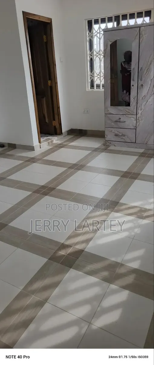 1bdrm Apartment in Dansoman Exhibition for rent · Photo 1