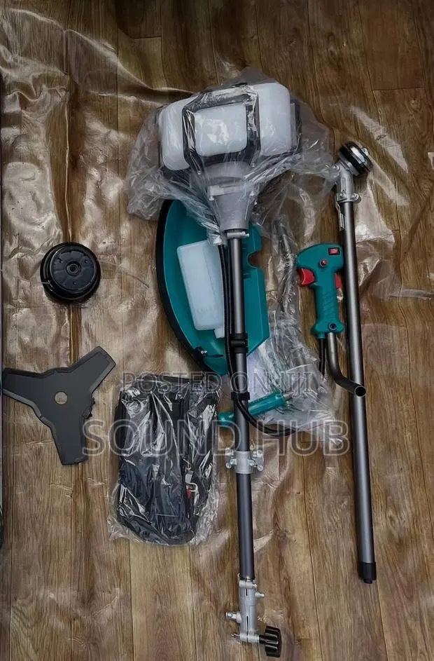Total Gasoline Grass Trimmer and Brush Cutter · Photo 1