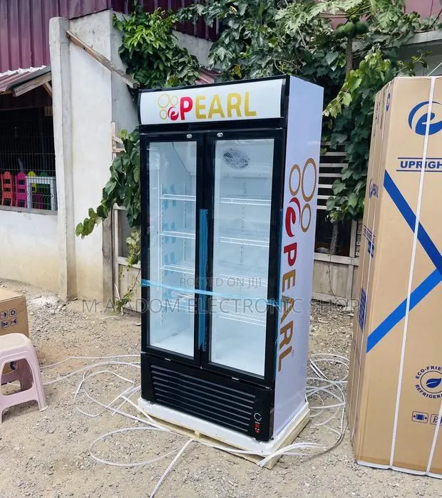 Extremely Chilling Pearl PVC-622 Double Door Display Fridge. · Photo 1