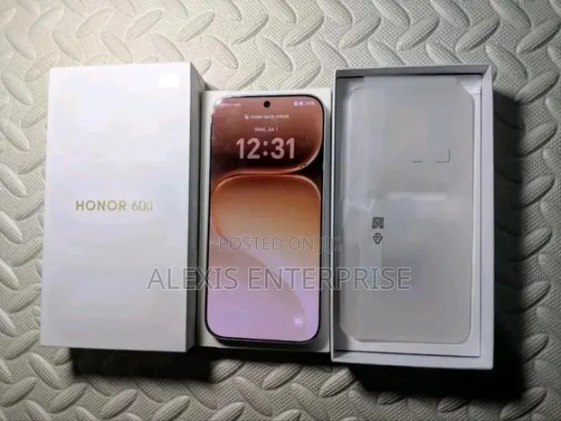 New Honor 600 512 GB White · Photo 1