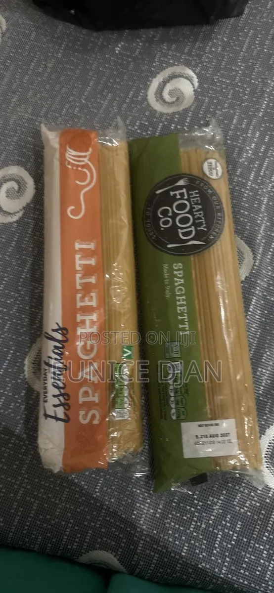 Spaghetti ( Tesco and Everyday Essentials · Photo 1