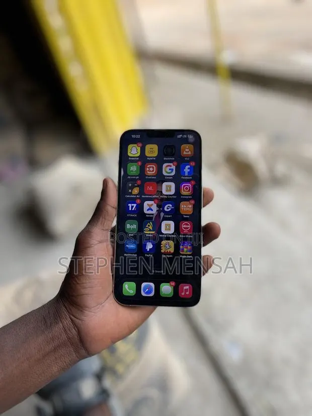 Apple iPhone 13 Pro Max 128 GB White · Photo 1