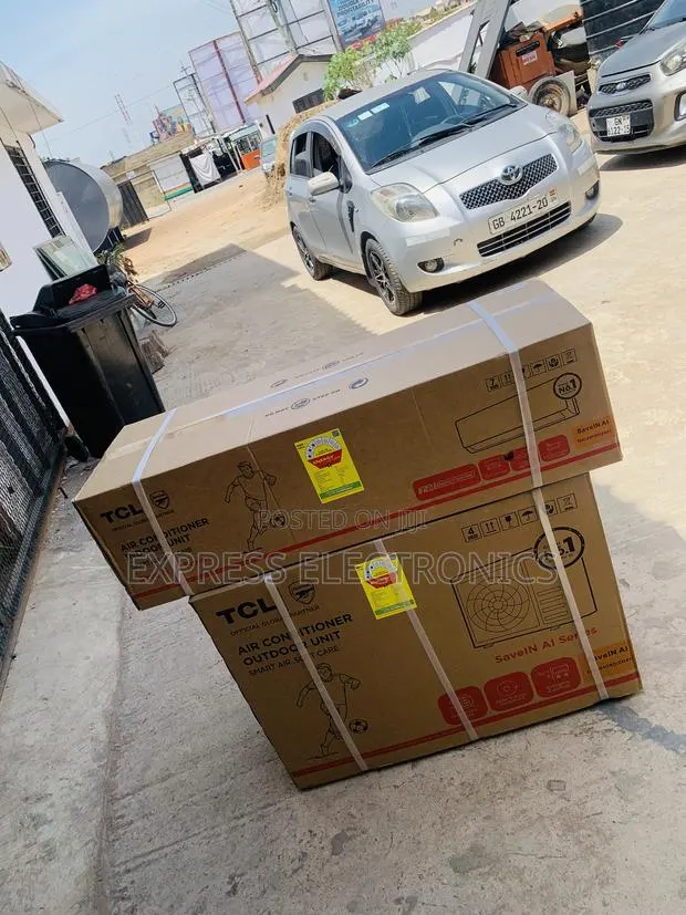 Shop From Us 2.5hp Split R510 Gas White Air Conditioner · Photo 1