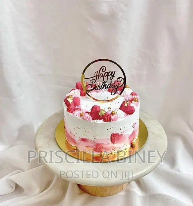 Delicious Strawberry Cake · Photo 1