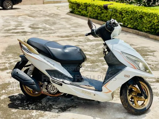 SYM Jet 2012 White · Photo 1