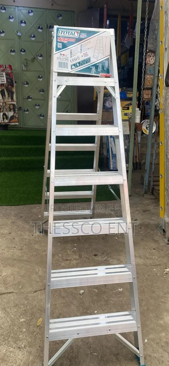 2x7 Double Side Ladder · Photo 1