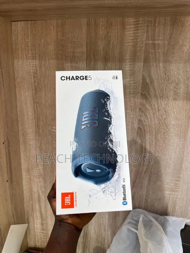 JBL Charge 5 · Photo 1
