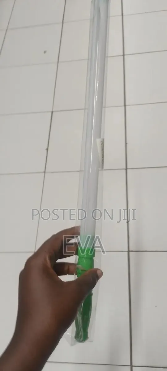 10 PCS Glow Sticks · Photo 3