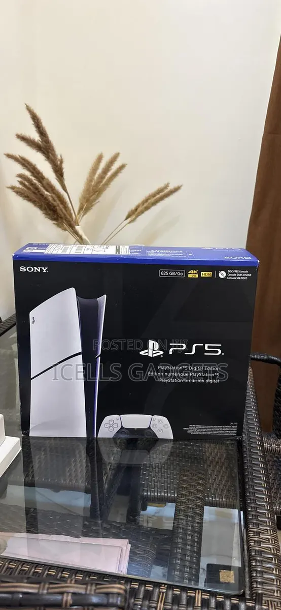 PlayStation 5 Digital Edition · Photo 1