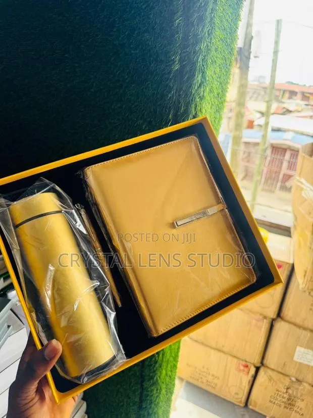 3 Sets Gift Package · Photo 1