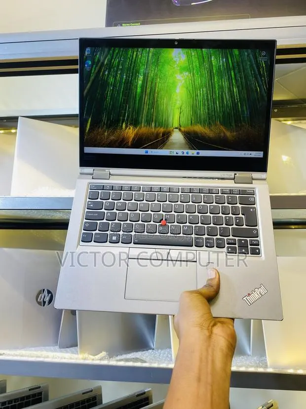 Laptop Lenovo ThinkPad L13 Yoga 8GB Intel Core i5 SSD 256GB · Photo 1
