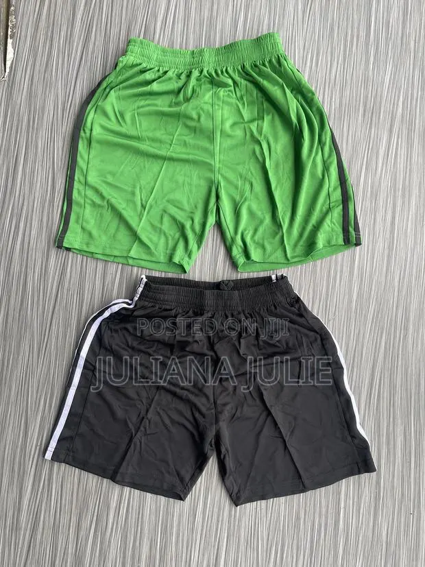 Original Training Pant Available · Photo 1